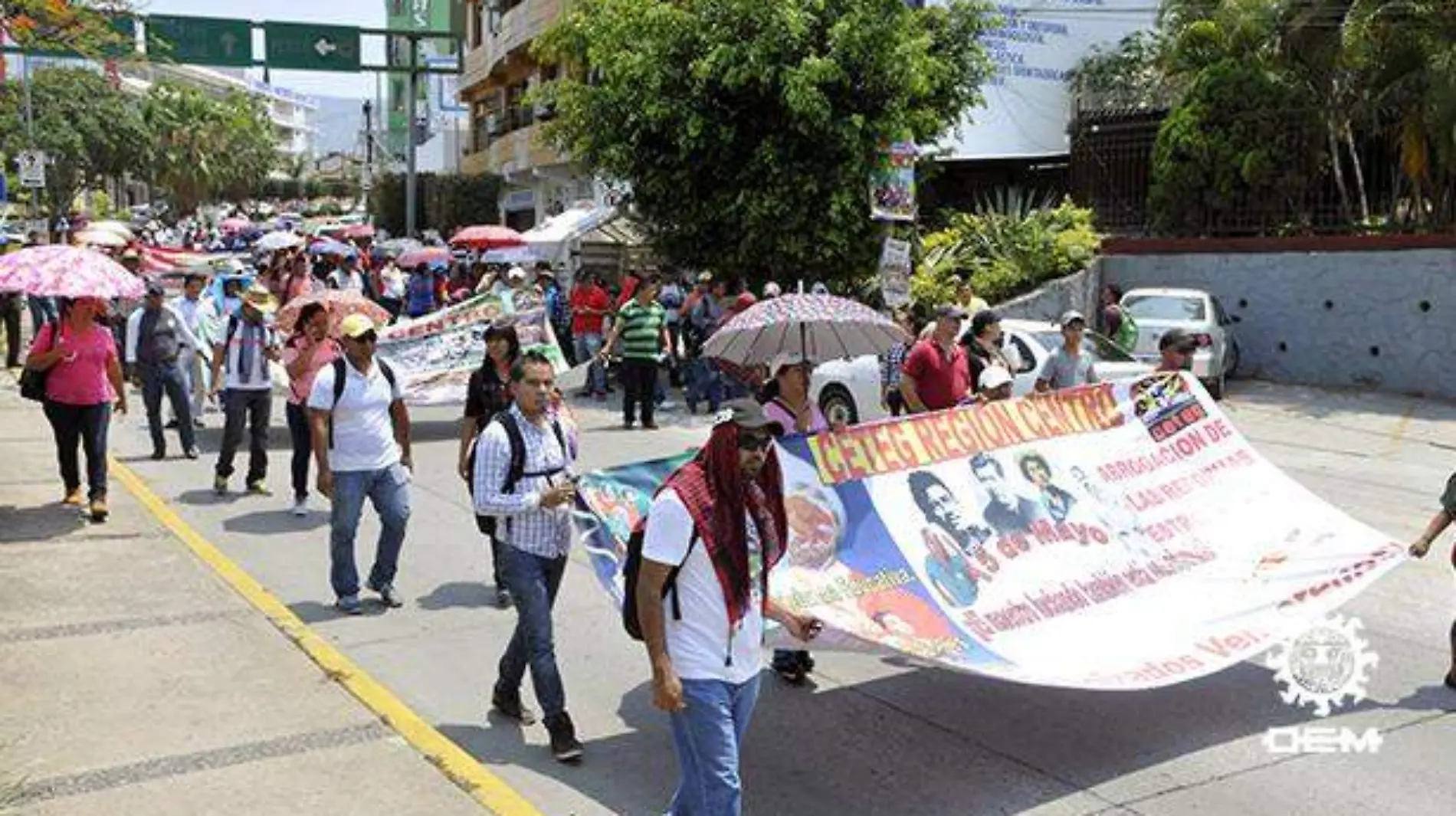 Marcha CETEG calles chilpo